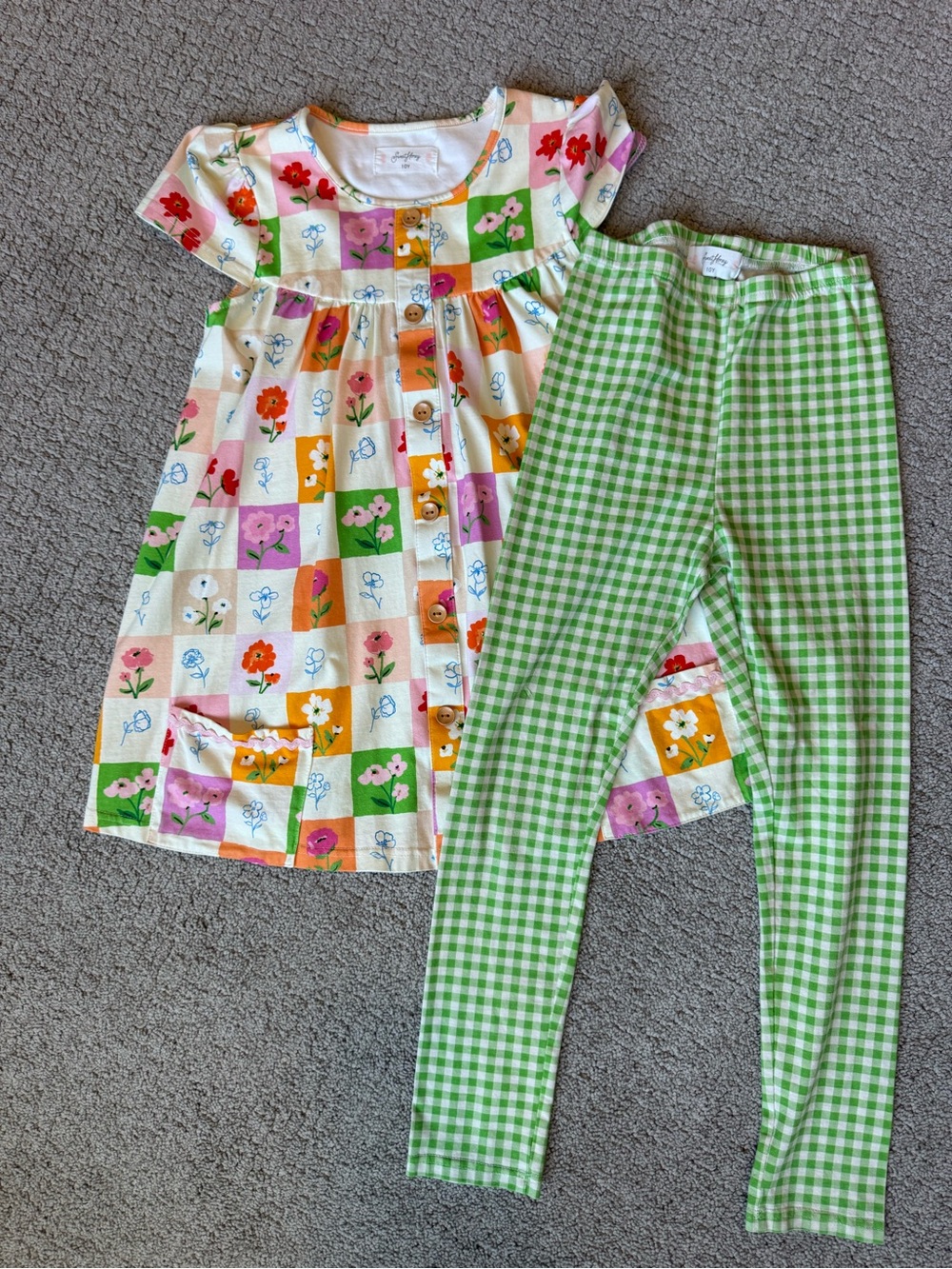 SweetHoney Boutique girls 2-piece Garden Flower Tile Tunic & gingham legging set